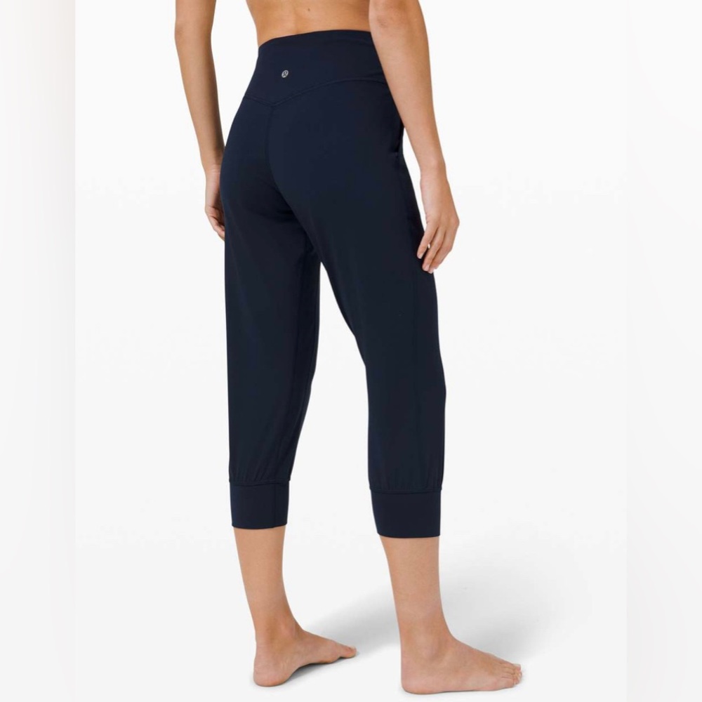 Lululemon Align High Rise Cropped Jogger Pants